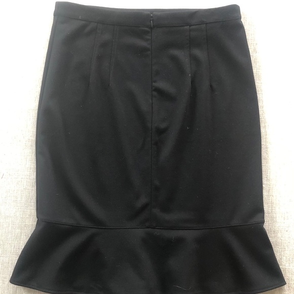 Club Monaco Tulip Skirt - Picture 3 of 3